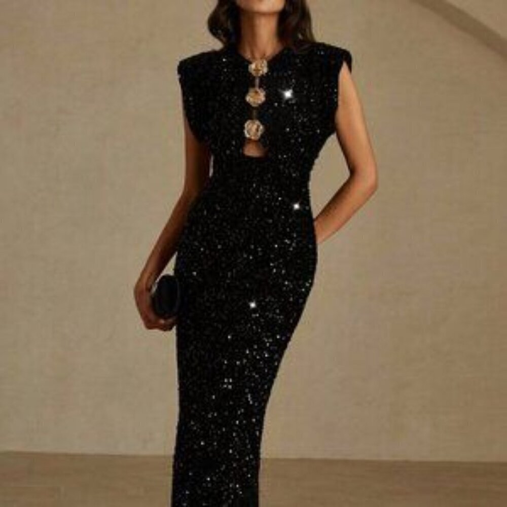 Black Luxurious Velvet Sequin Women's Party Dress with Metal Buckle